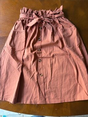 Women’s Paperbag Waist Button-Front Skirt rust color size L